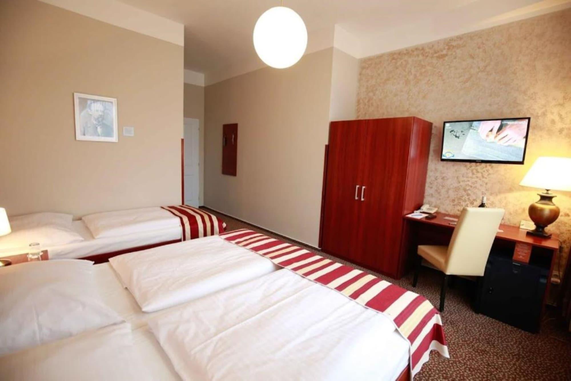 Metropolitan Old Town Hotel - Czech Leading Hotels ปราก ภายนอก รูปภาพ
