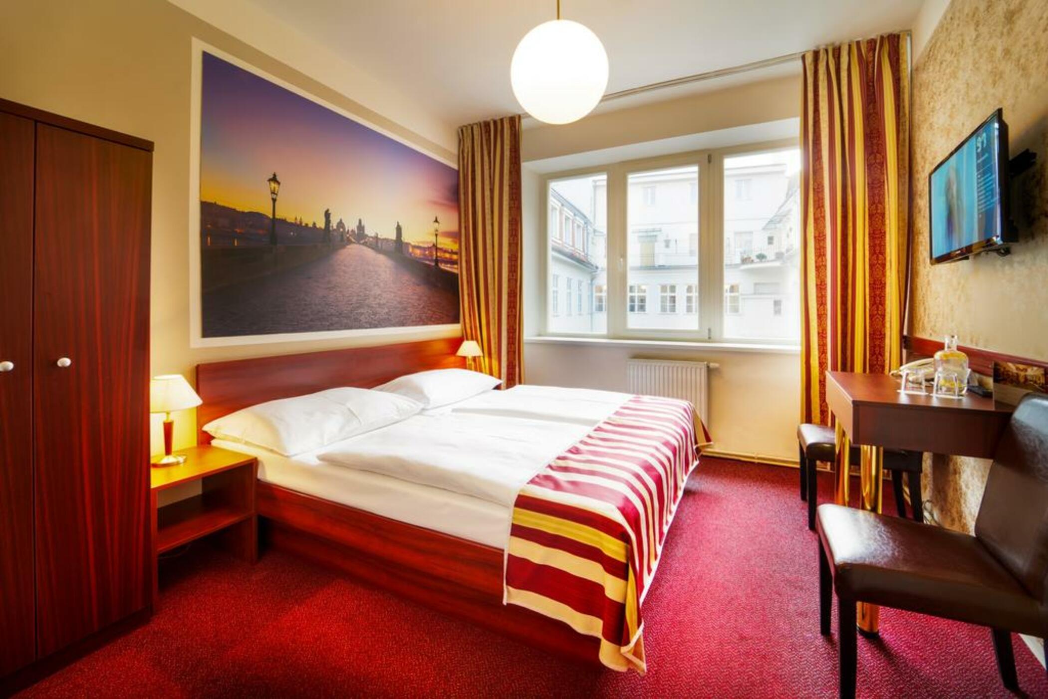 Metropolitan Old Town Hotel - Czech Leading Hotels ปราก ภายนอก รูปภาพ